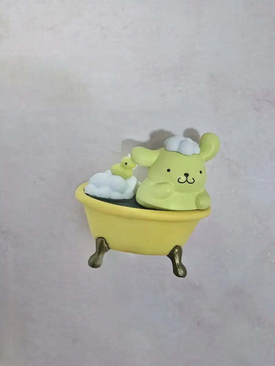 Foam Bath Mini Figure