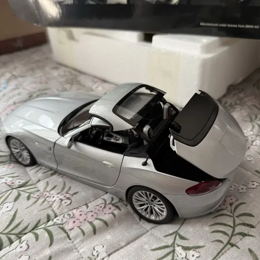 교쇼 1:18 bmw e89 z4 다이캐스트