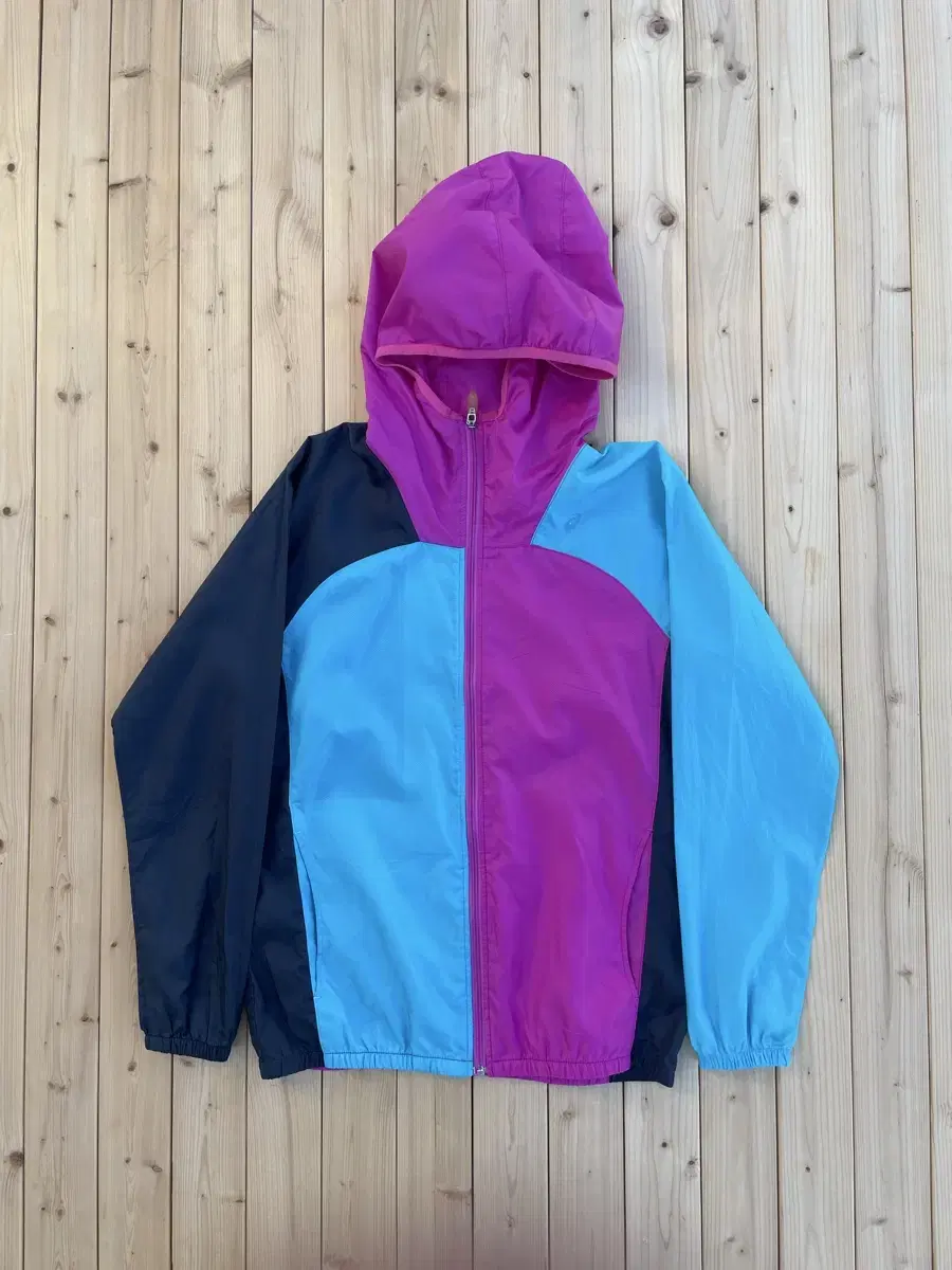 ASICS Multi Color windBreaker