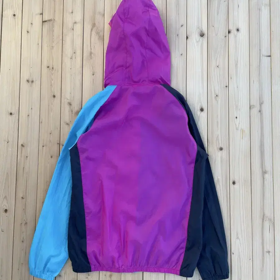 ASICS Multi Color windBreaker