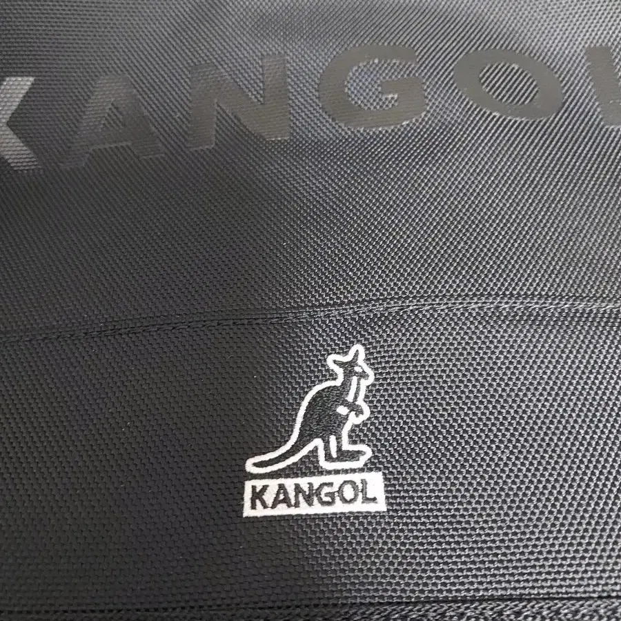 KANGOL 가방 팝니다~~