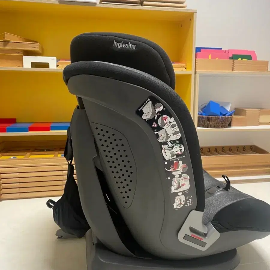 잉글레시나 뉴튼 토들러 카시트 ISOFIX