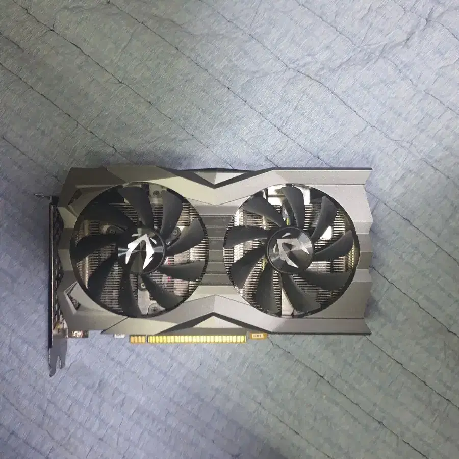 gtx1660super 블랙 판매합니다