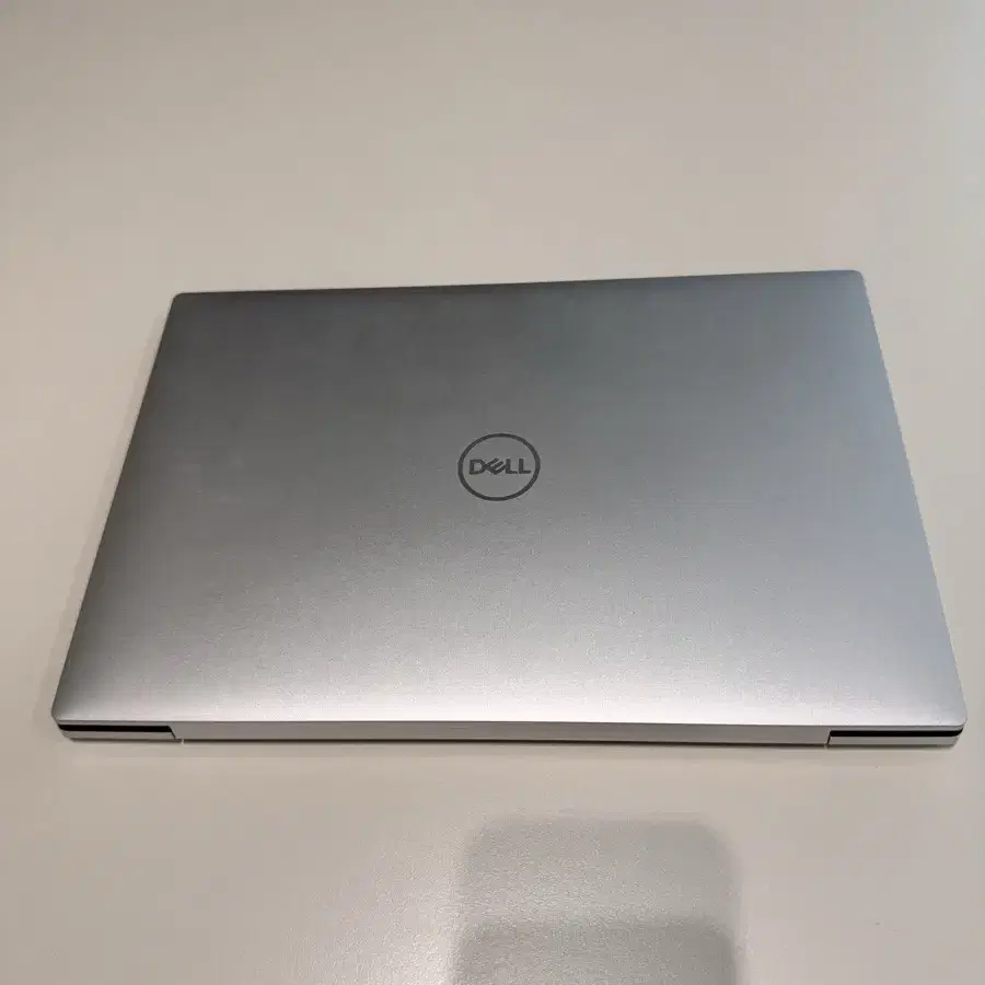 델 Dell XPS 13 - i7 16G 512G - 4K OLED