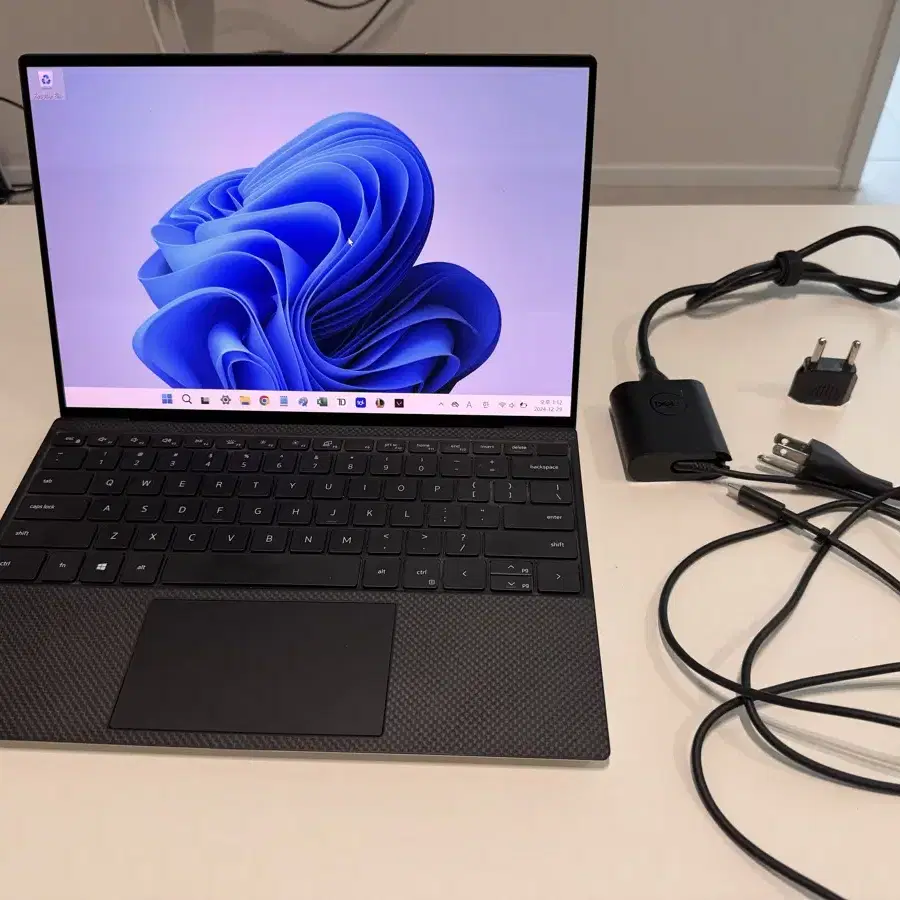 델 Dell XPS 13 - i7 16G 512G - 4K OLED