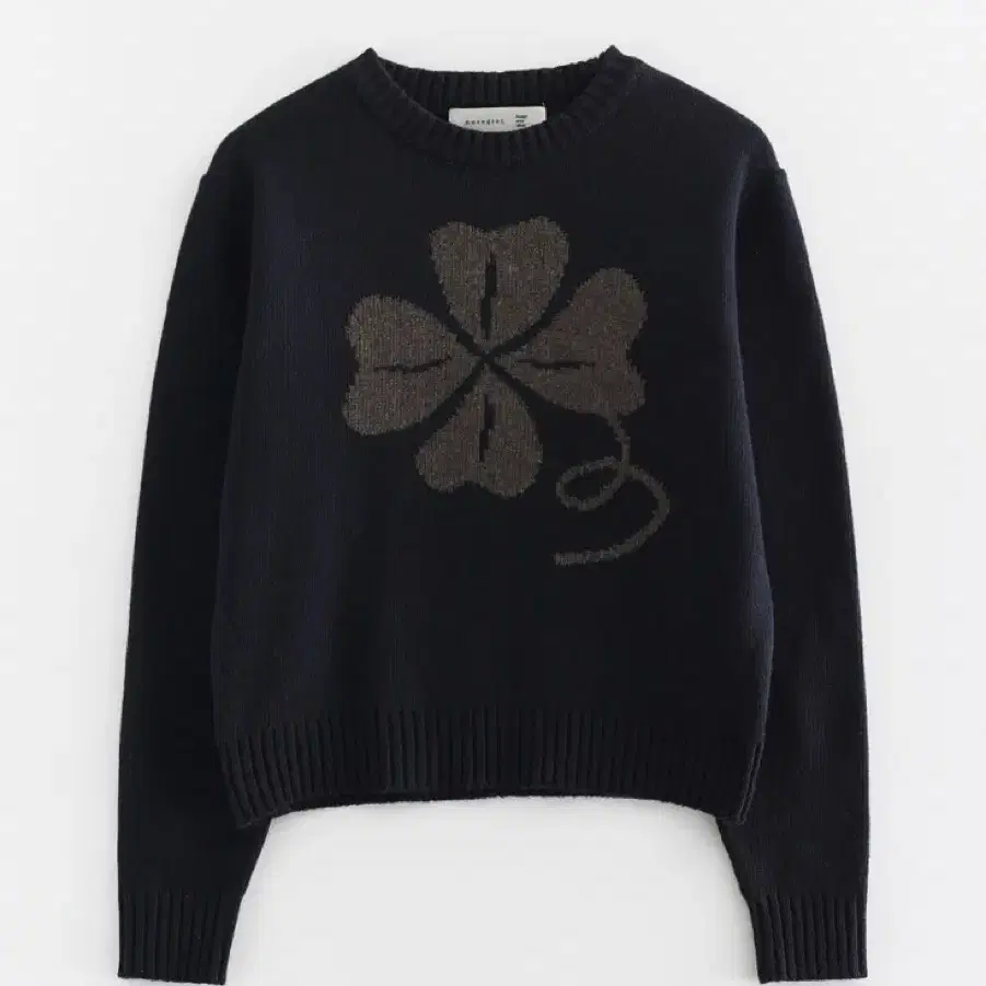 [노리그렛] Clover Jacquard Round Knit