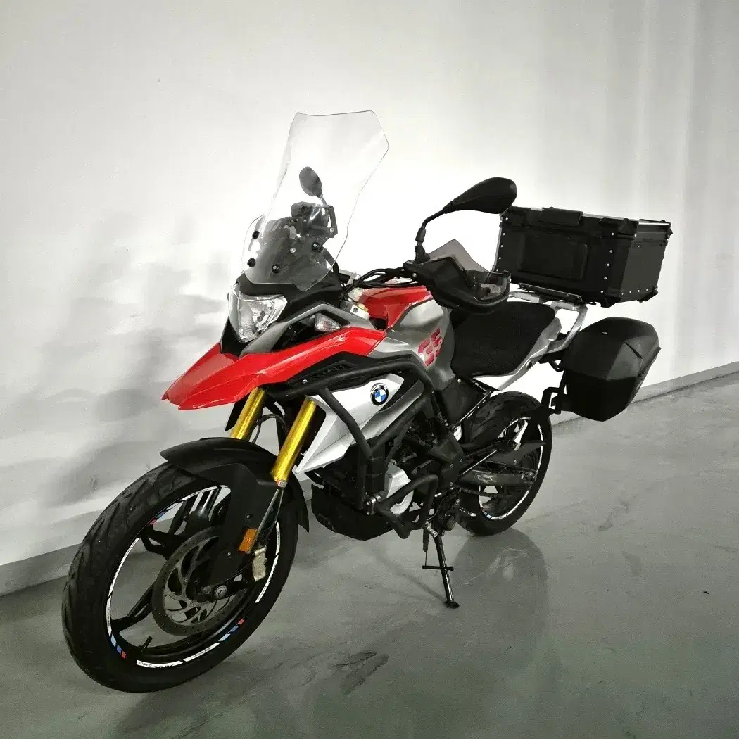 2018 BMW G310GS 머플러,3박스 판매합니다.