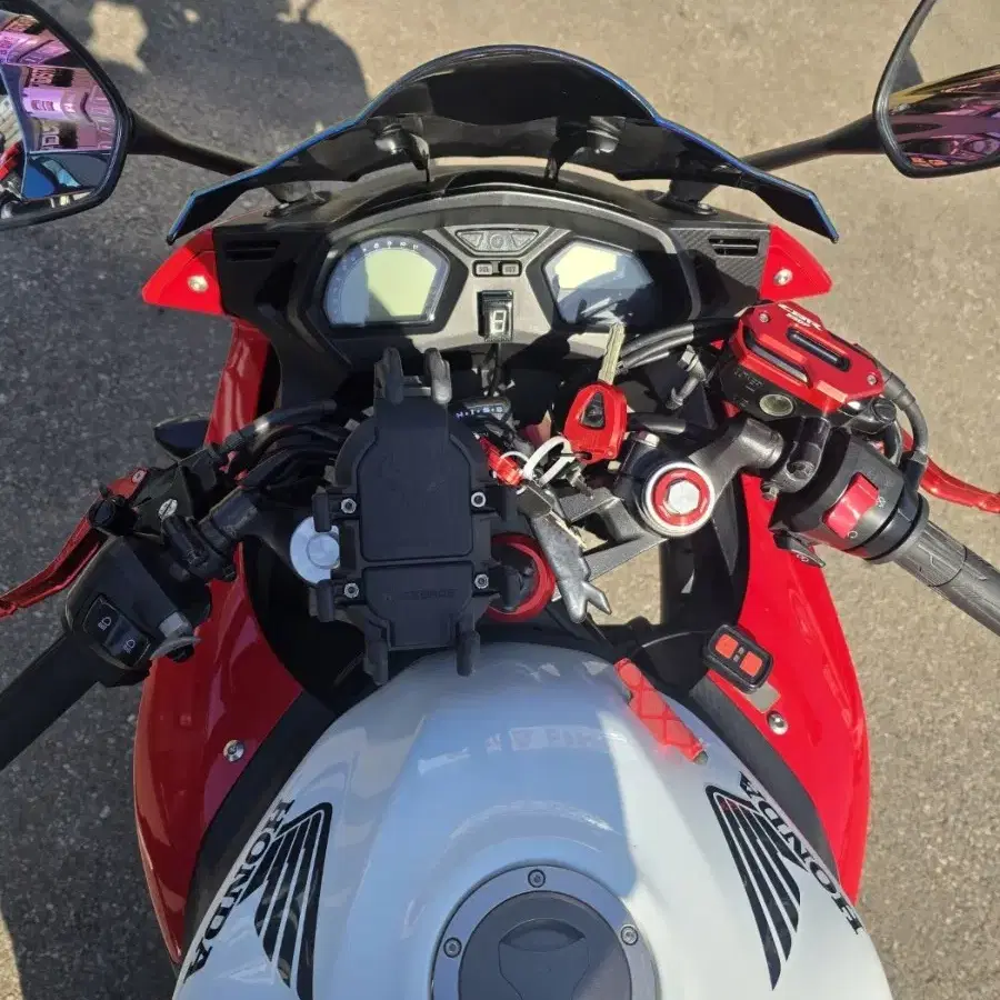 혼다 16년 cbr650f 풀배기 판매합니다