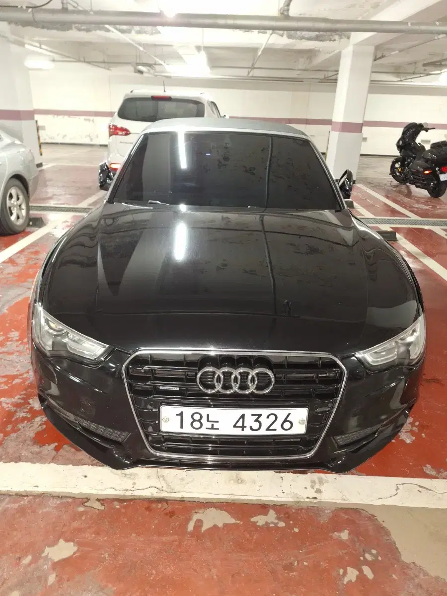 2013 아우디 A5 카브리올레 2.0 TFSI 콰트로