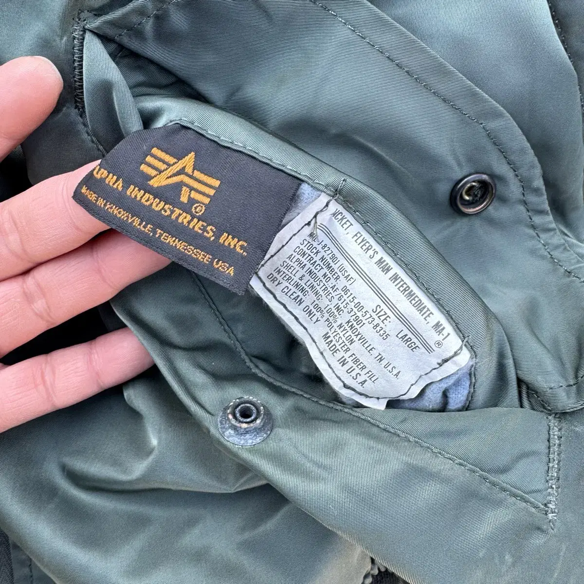 [L] Alpha Industries Ma-1 항공점퍼