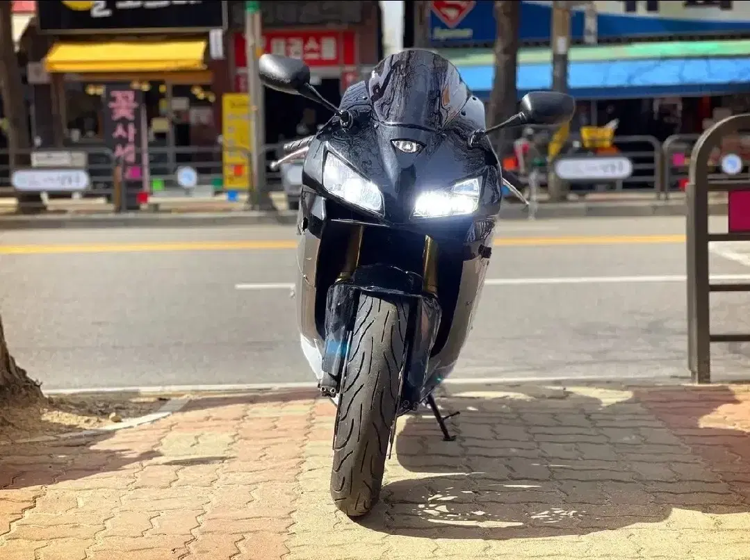 2006연식 cbr600 판매합니다.