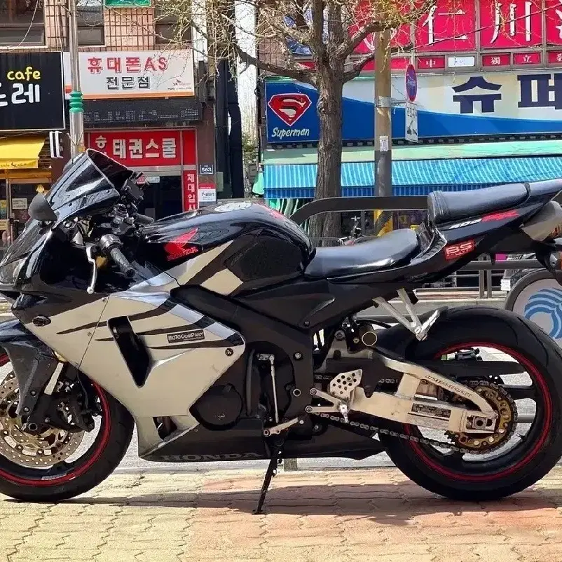 2006연식 cbr600 판매합니다.