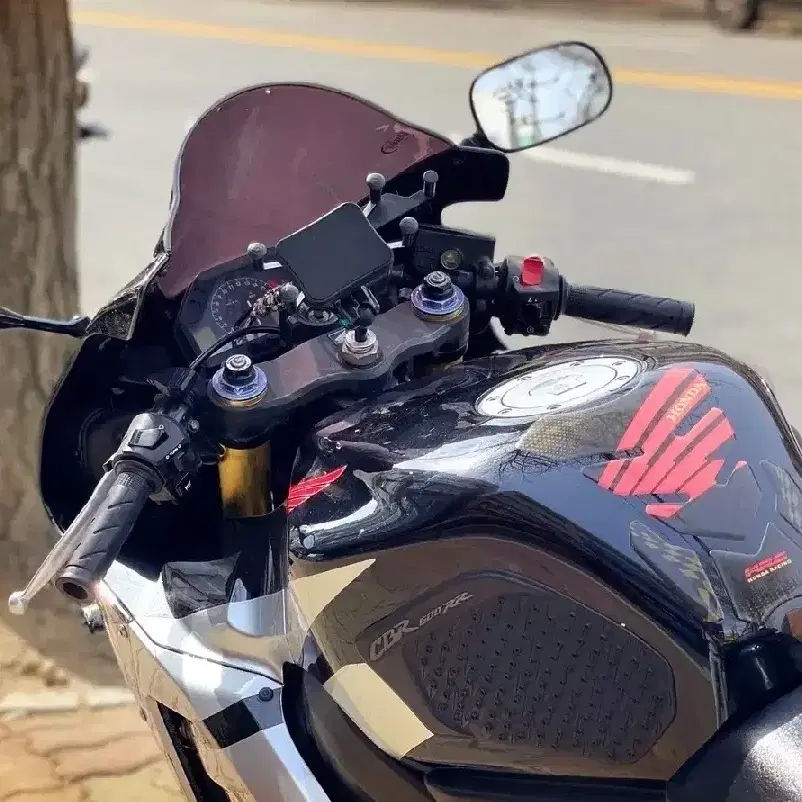 2006연식 cbr600 판매합니다.