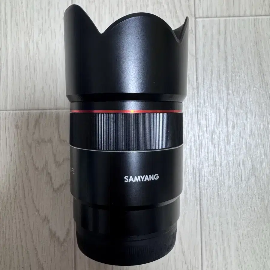 삼양 75mm f1.8 소니마운트