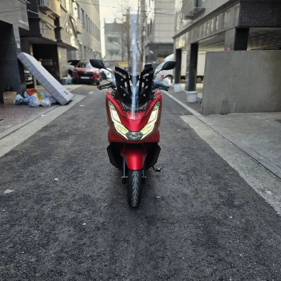 2023년식 혼다 PCX125 ABS 맷레드 S급상태! 옵션차량! 판매