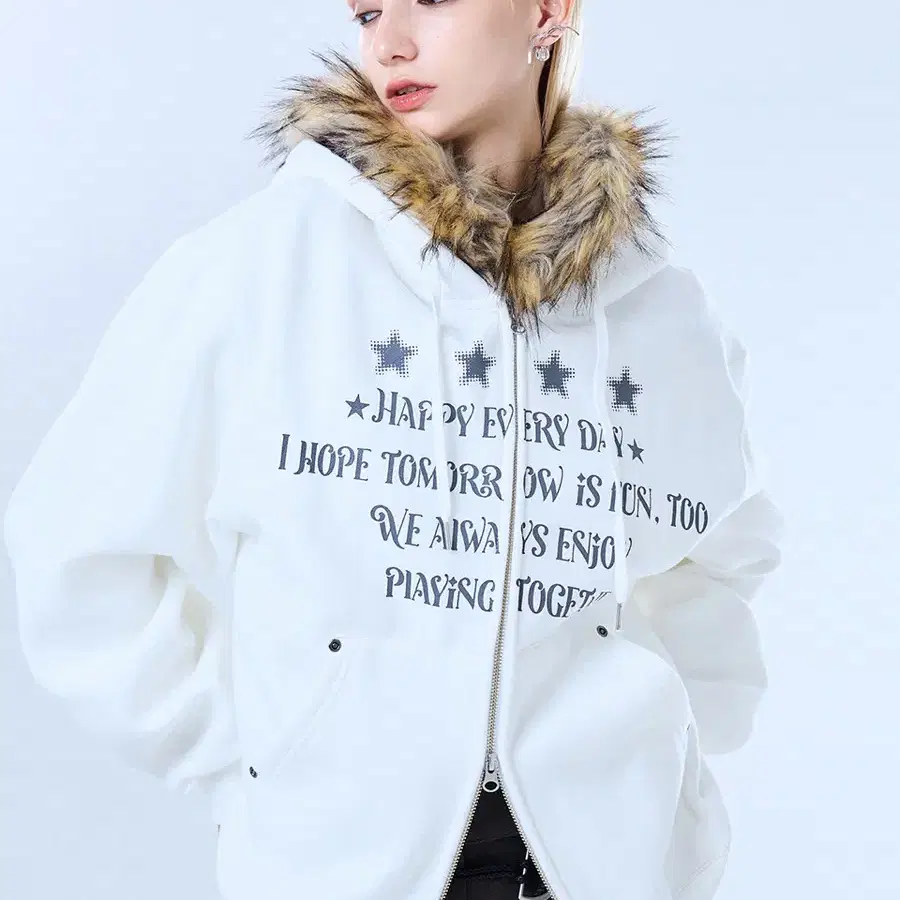 러브이즈트루 후드집업 FS LETTER HOOD ZIPUP(WHITE)