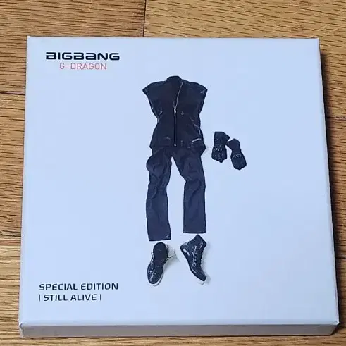 빅뱅 still alive 앨범 판매 (지드래곤 버전)