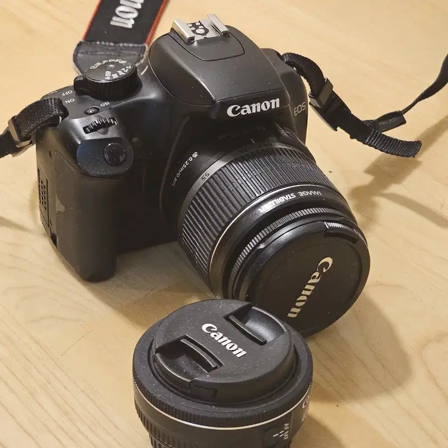 DSLR 캐논 1000D 카메라