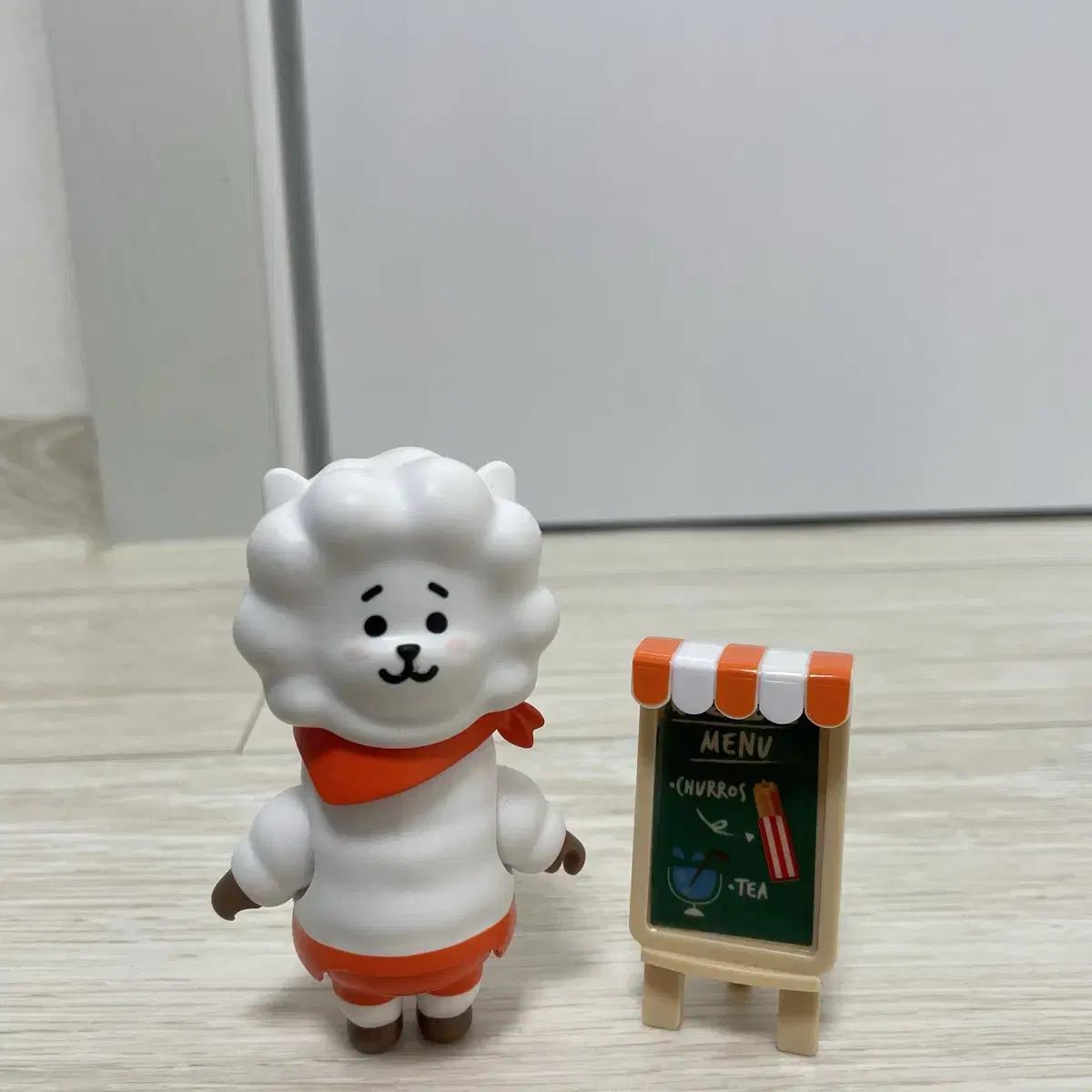 BT21 컬렉터블 피규어 블라인드 팩 Vol 2