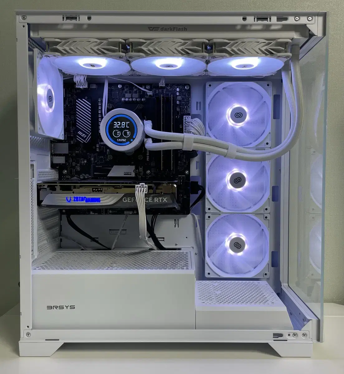 라이젠9600X, RTX4070 신품PC본체