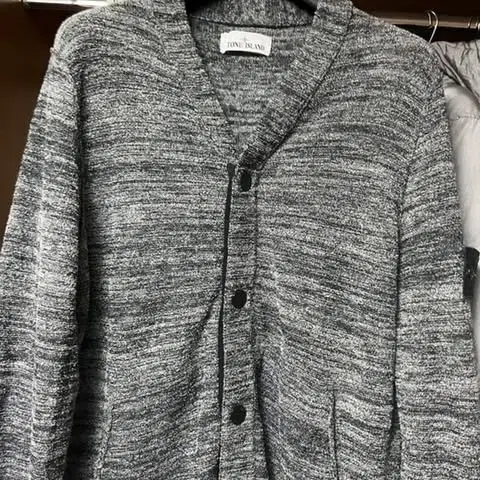 스톤아일랜드 가디건 Size M