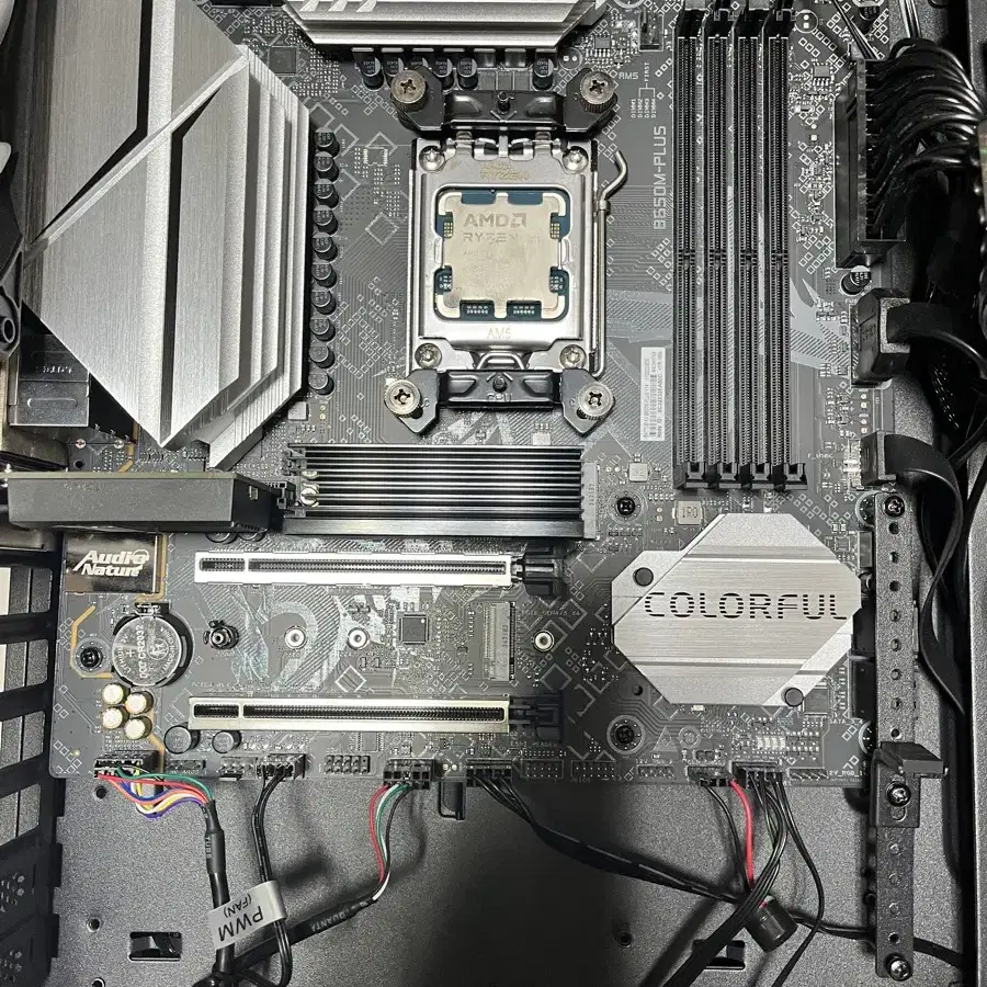 Colorful B650m + 램 32기가 + 라이젠 9700x판매