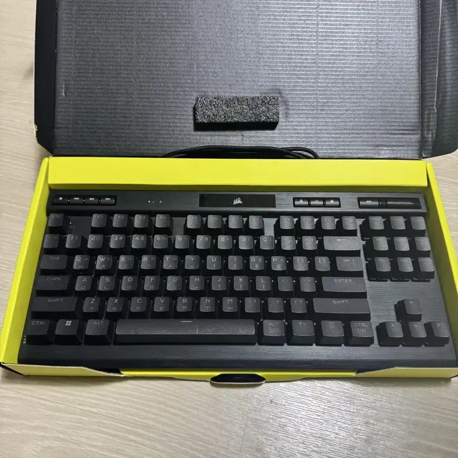 커세어 K70 TKL 은축