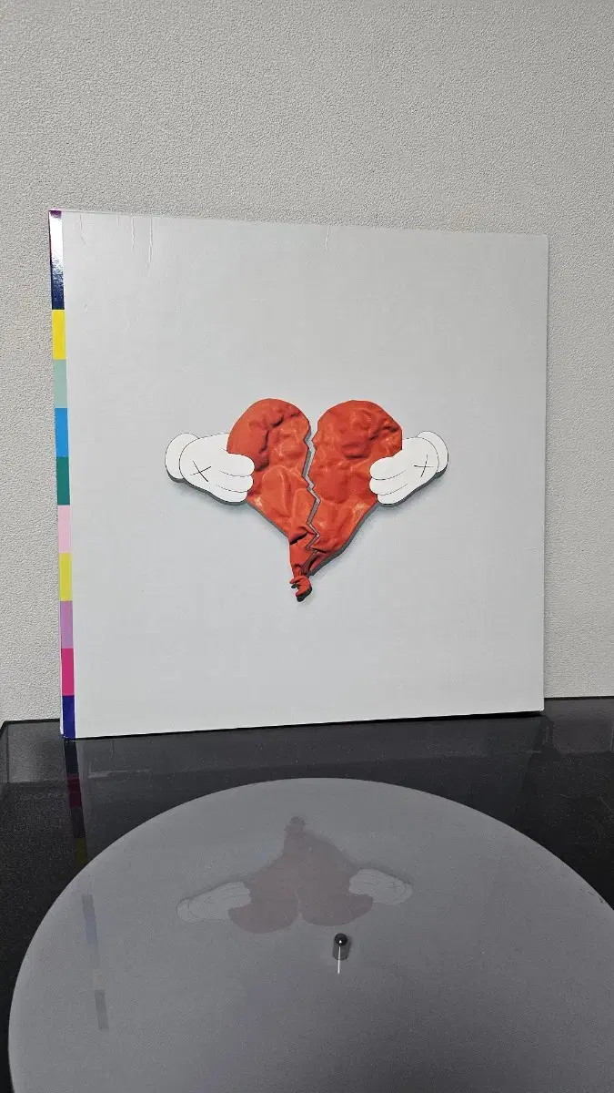 kanye west LP / CD 판매합니다