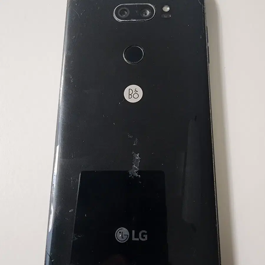 LG V30 ThinQ 64GB 부품용으로 팝니다