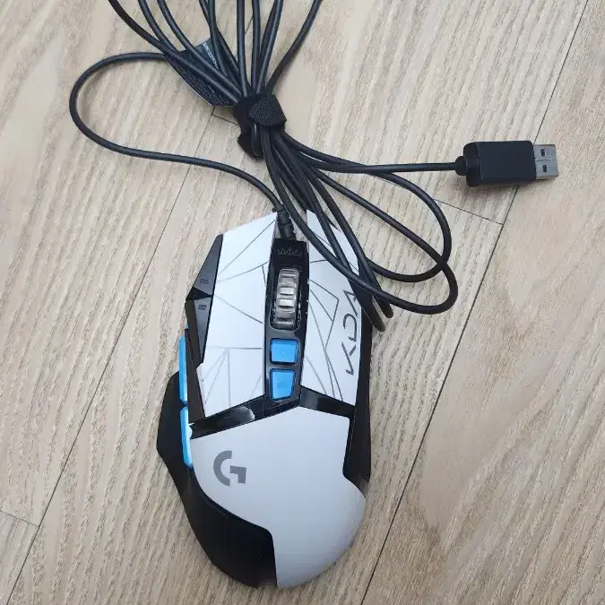 로지텍 g502 hero