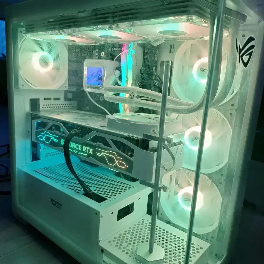 9800X3D RTX4080S본체 팝니다