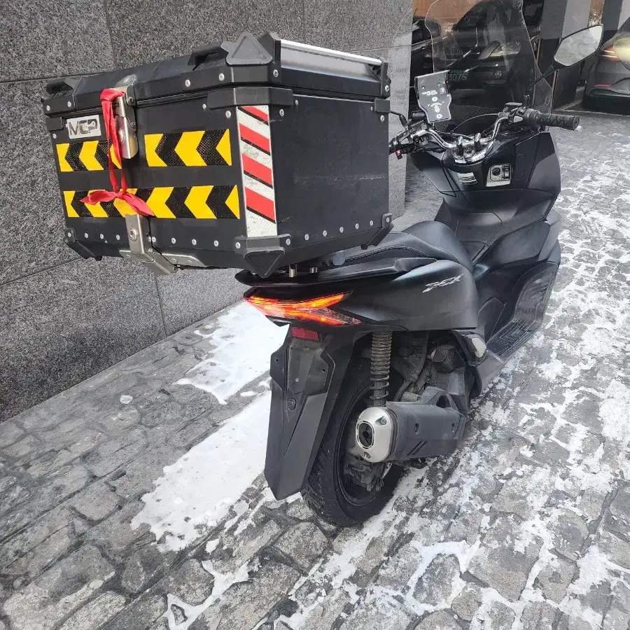 PCX125 멧블랙 abs 22년식 판매합니다