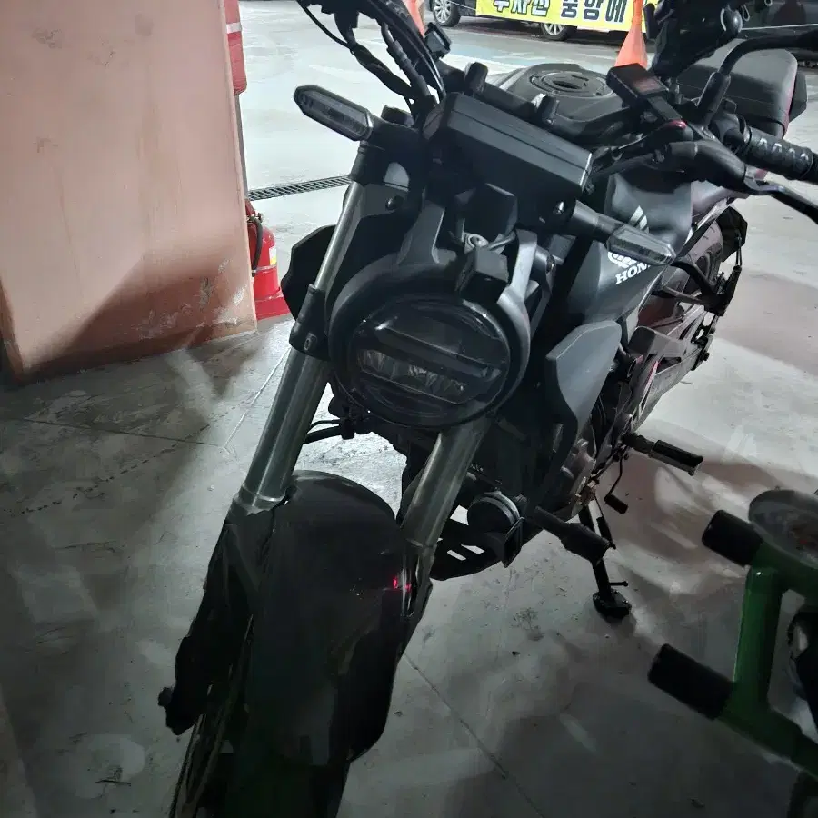 혼다 CB300R 18년식 250만원