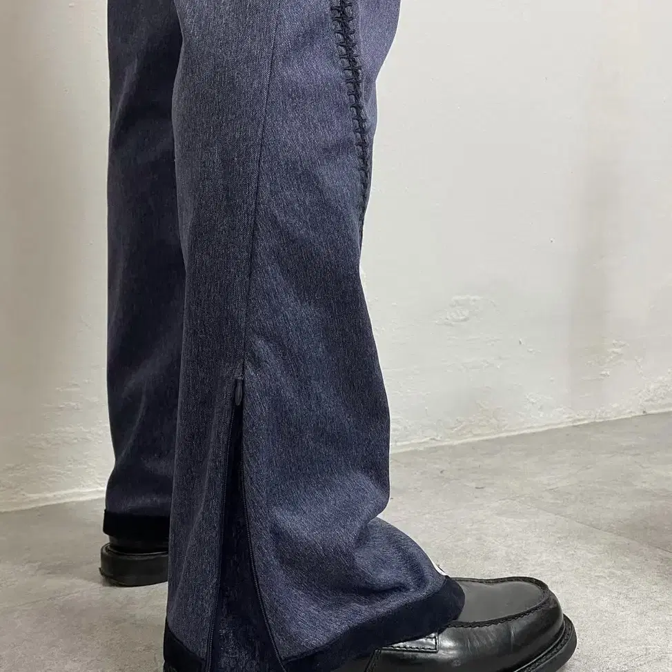 xlim ep.1 synopsis.3 trousers navy 3size