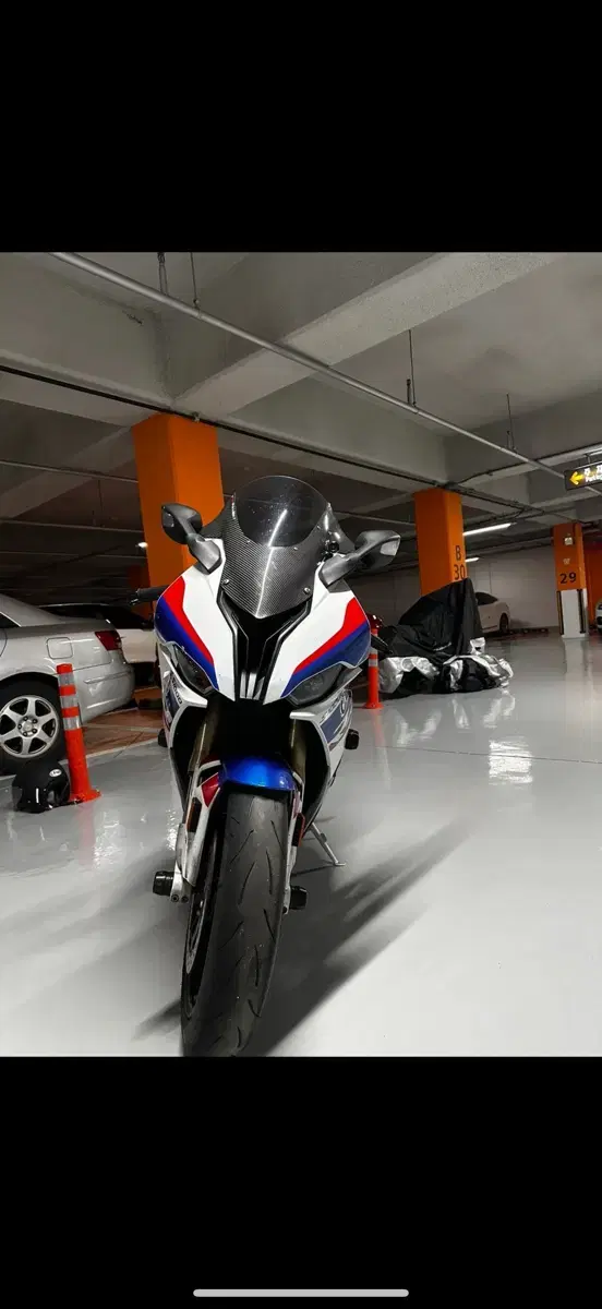 BMW S1000rr m pkg 개급처합니다