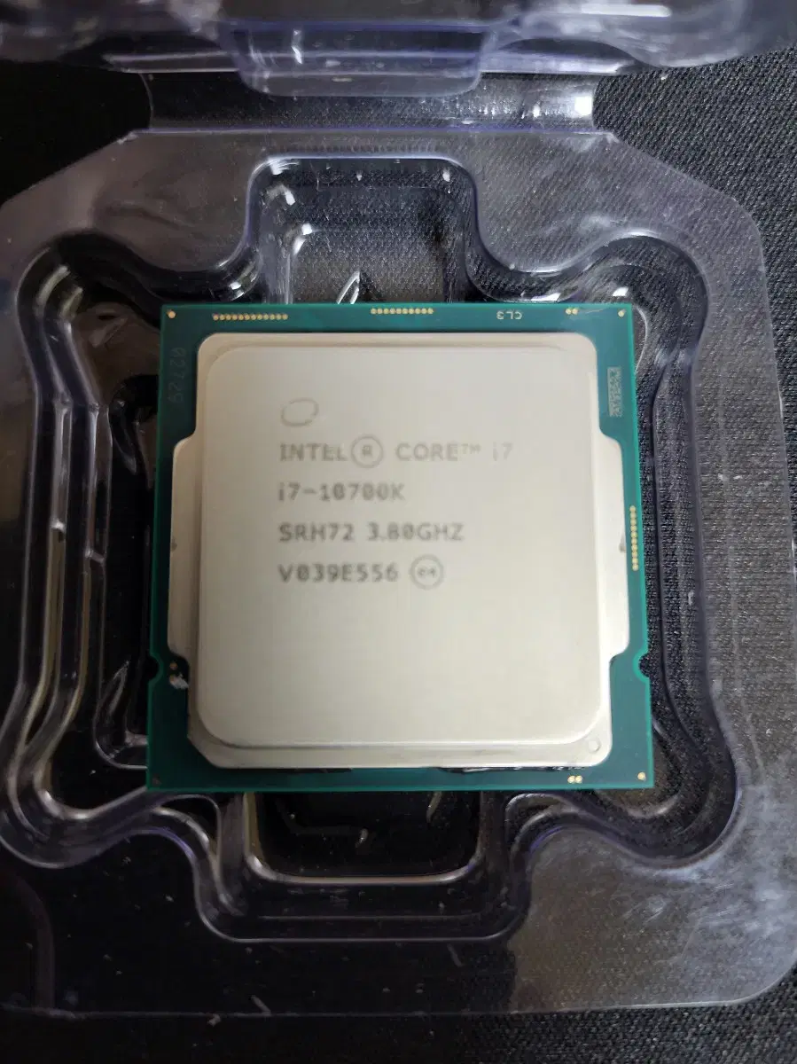 컴퓨터 CPU 인텔 I7 10700K