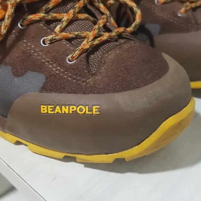 택포 250-255 정품 남여공용 BEANPOLE 고어텍스 트레킹 등산화