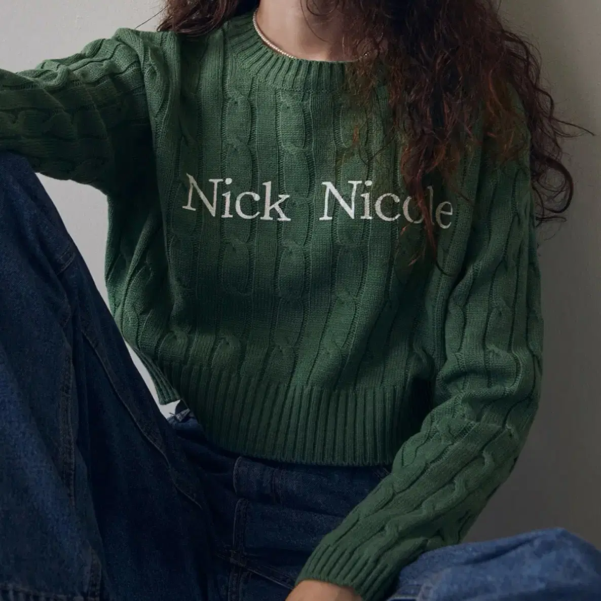 닉앤니콜 케이클 크롭 니트 NICOLE CABLE CROP KNIT 초록