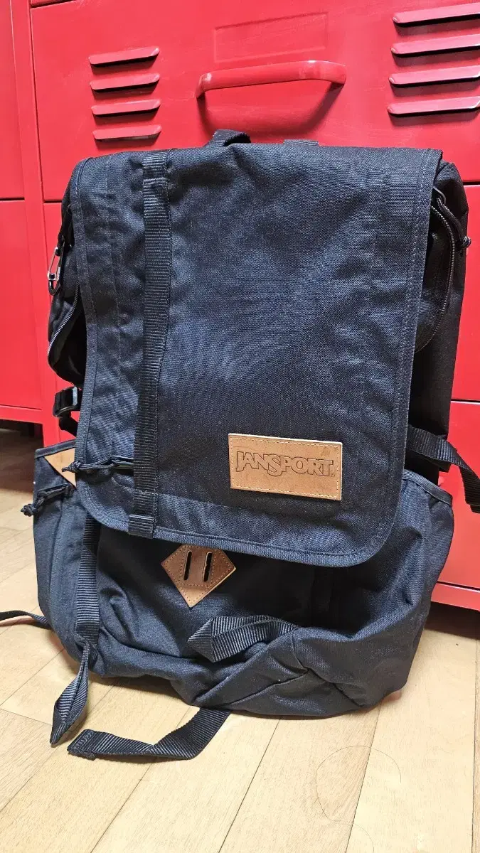 JANSPORT 가방