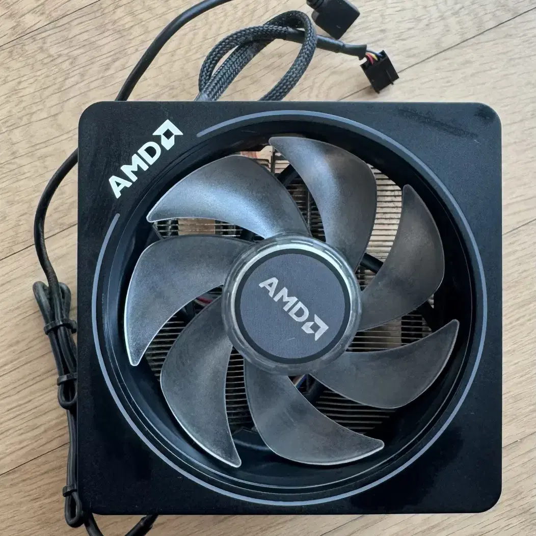 AMD 레이스 프리즘 쿨러 중고 판매