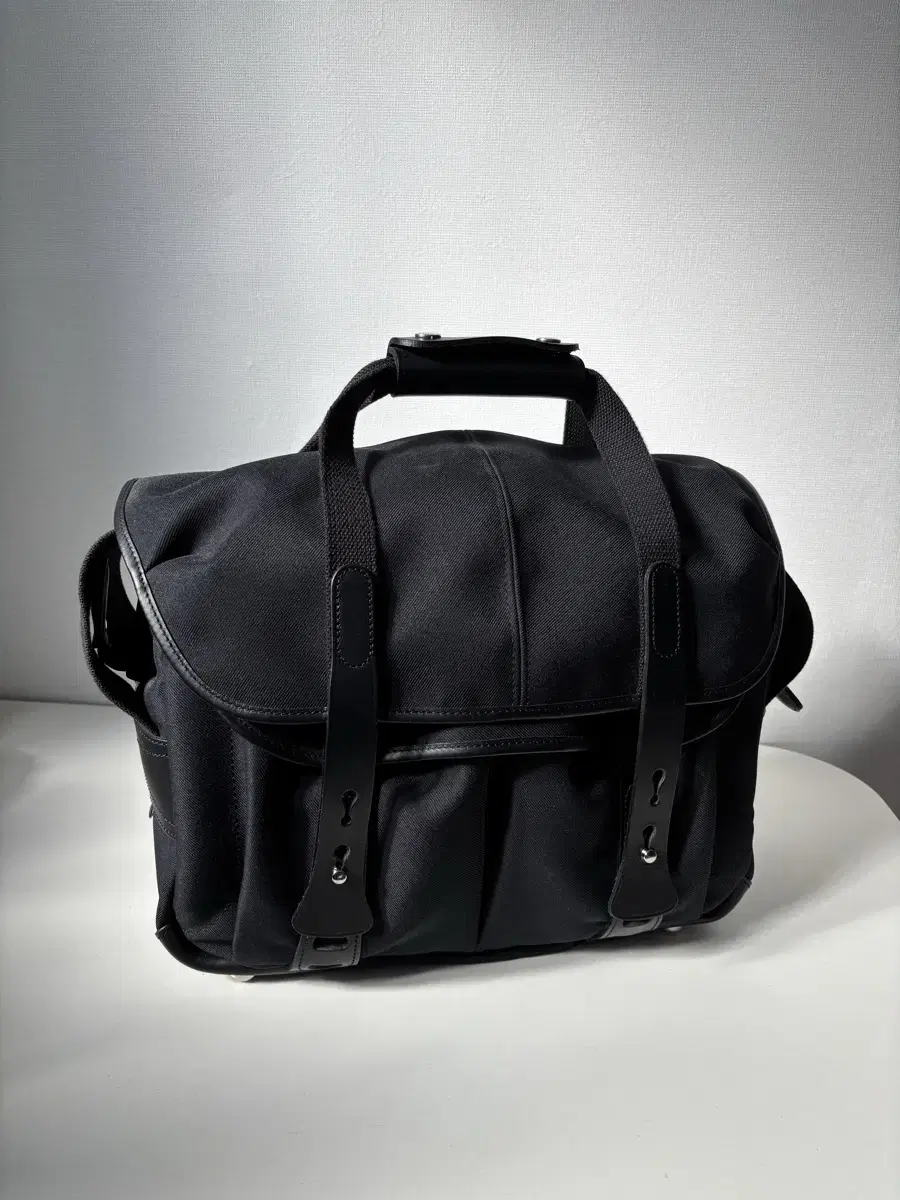 Billingham 307 Camera Bag Black