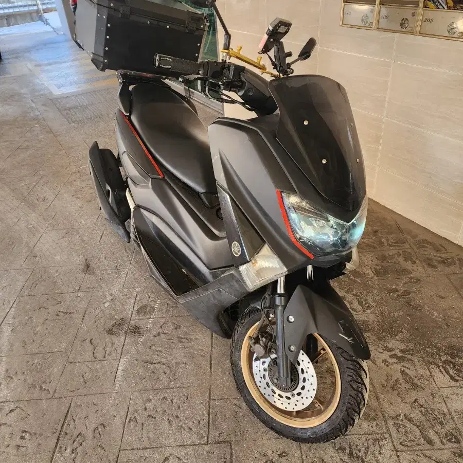 NMAX125  abs 18년식 판매합니다