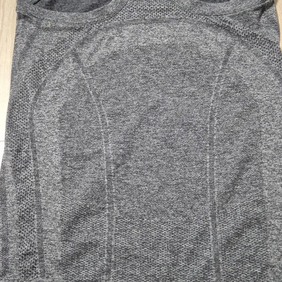 Athleta 애슬레타 Momentum Tank Top 탱크탑