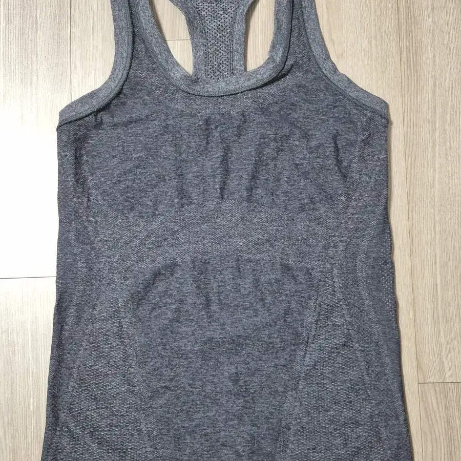 Athleta 애슬레타 Momentum Tank Top 탱크탑