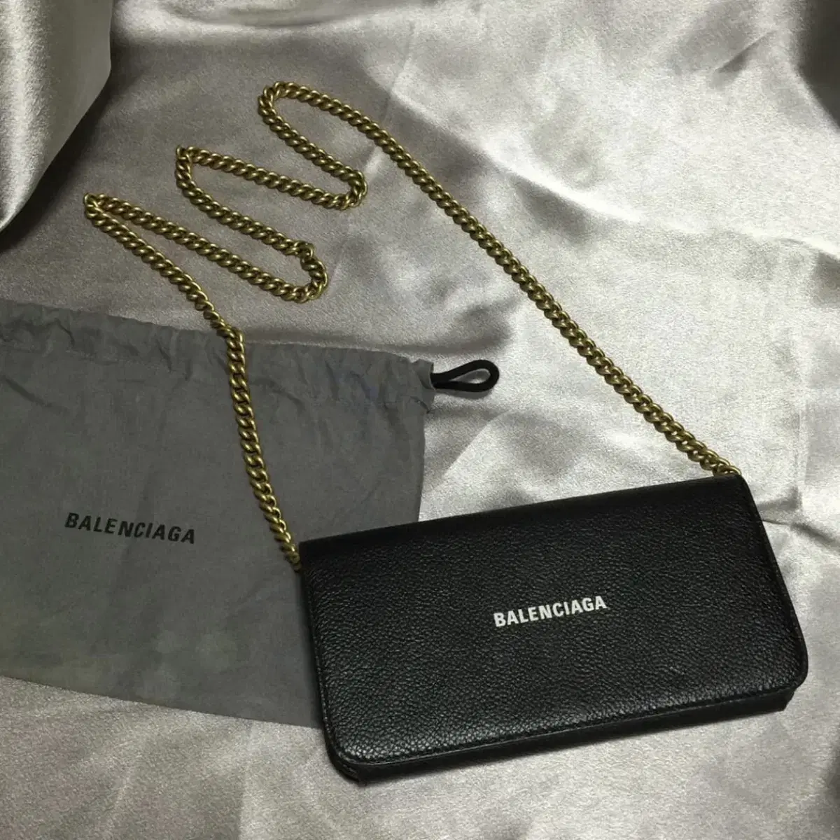 balenciaga 발렌시아가 체인 크로스백