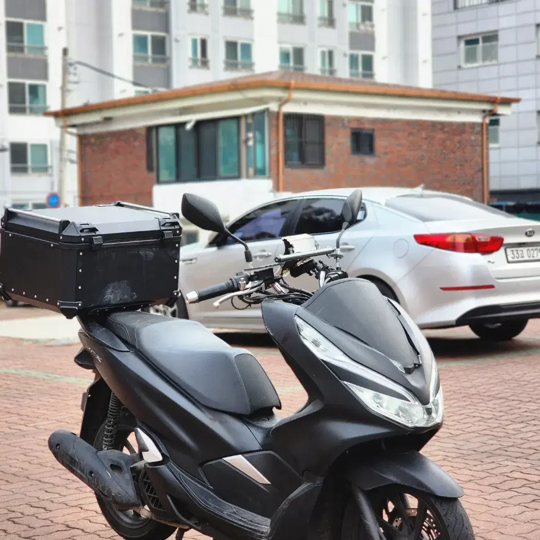 19년식 더뉴 PCX125 배달세팅 2만키로 팝니다