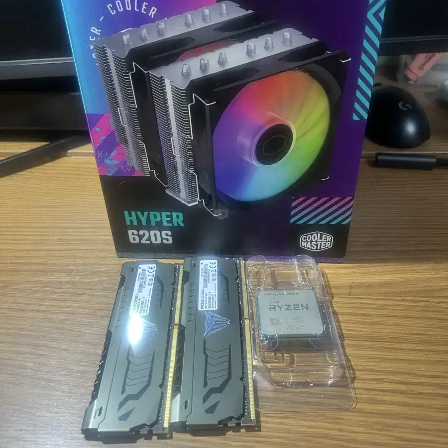 AMD 라이젠 7 5700X3D,쿨러마스터 HYPER 620S 3200