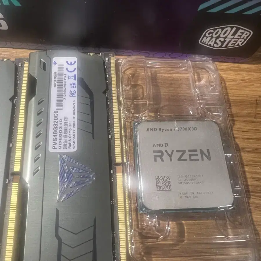 AMD 라이젠 7 5700X3D,쿨러마스터 HYPER 620S 3200