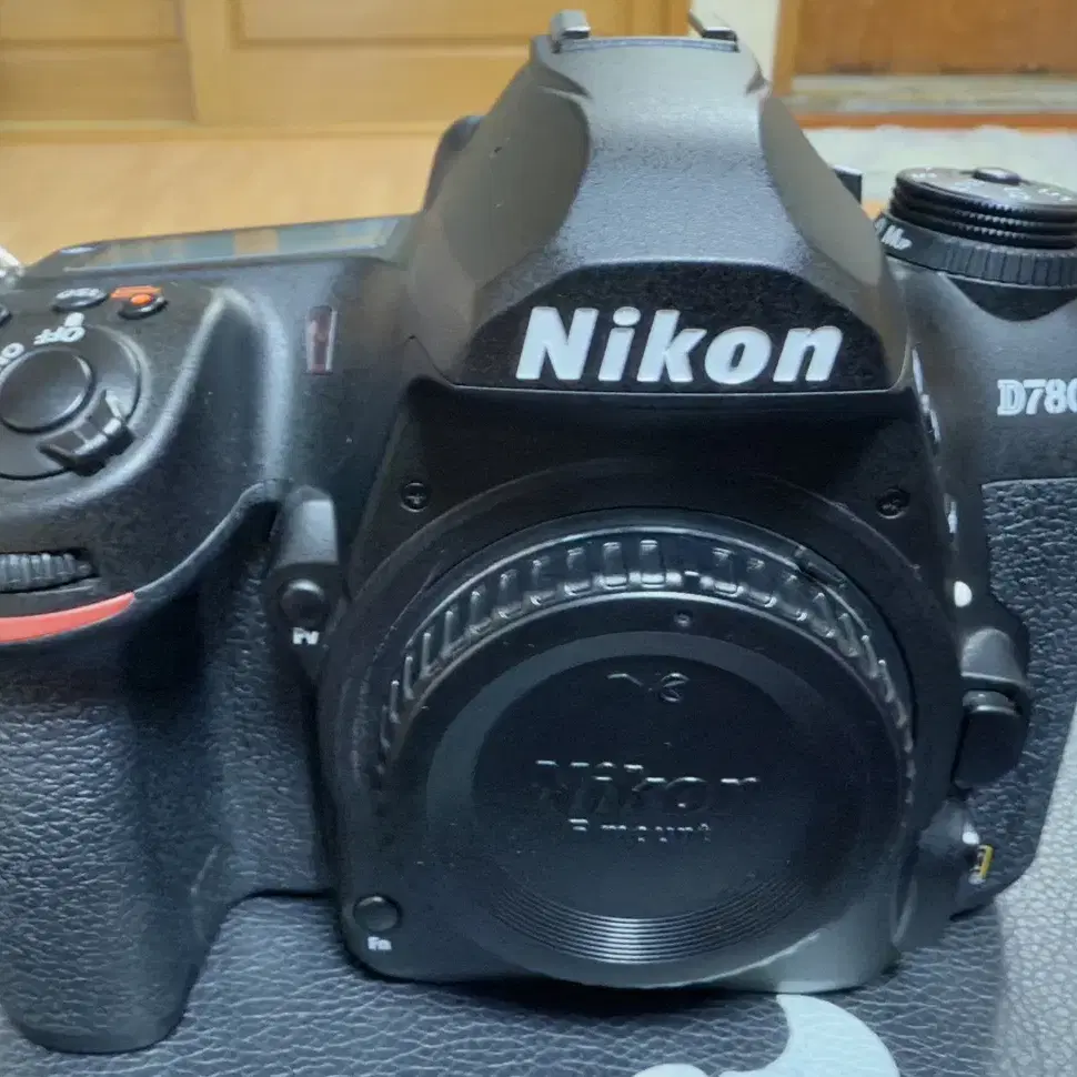 니콘 D780 DSLR