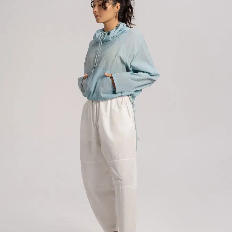 부디무드라 Balon pants